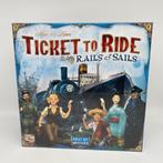 Ticket to Ride: Rails & Sails, Hobby en Vrije tijd, Gezelschapsspellen | Bordspellen, Nieuw, Ophalen of Verzenden