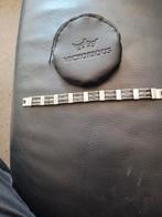 Te koop Victorious rvs edelstaal armband met hoes, Ophalen of Verzenden, Zo goed als nieuw, Zilver, Staal