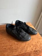 Voetbalschoenen Adidas maat 34, Gebruikt, Maat XS of kleiner, Schoenen, Ophalen of Verzenden