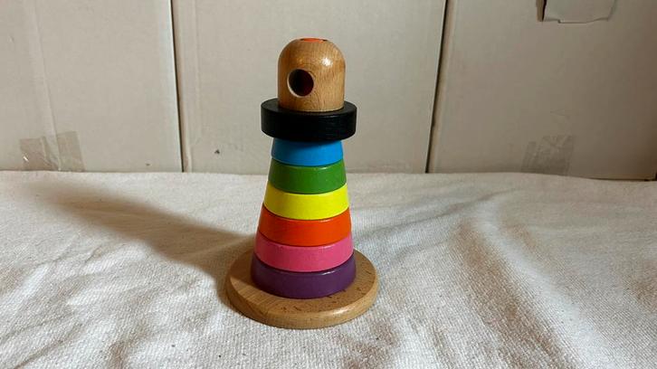 Houten stapeltoren in model van een vuurtoren, Kinderen en Baby's, Speelgoed | Houten speelgoed, Nieuw, Ophalen of Verzenden