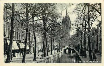 (300-406-001) Delft Oude Delft beschikbaar voor biedingen