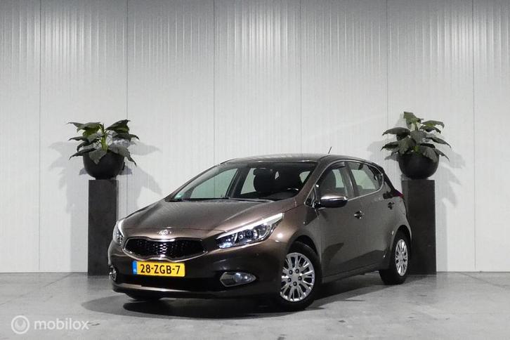 Kia cee'd 1.6 GDI Comfort Pack, Auto's, Kia, Bedrijf, Te koop, (Pro) Cee d, ABS, Airbags, Airconditioning, Alarm, Bluetooth, Centrale vergrendeling