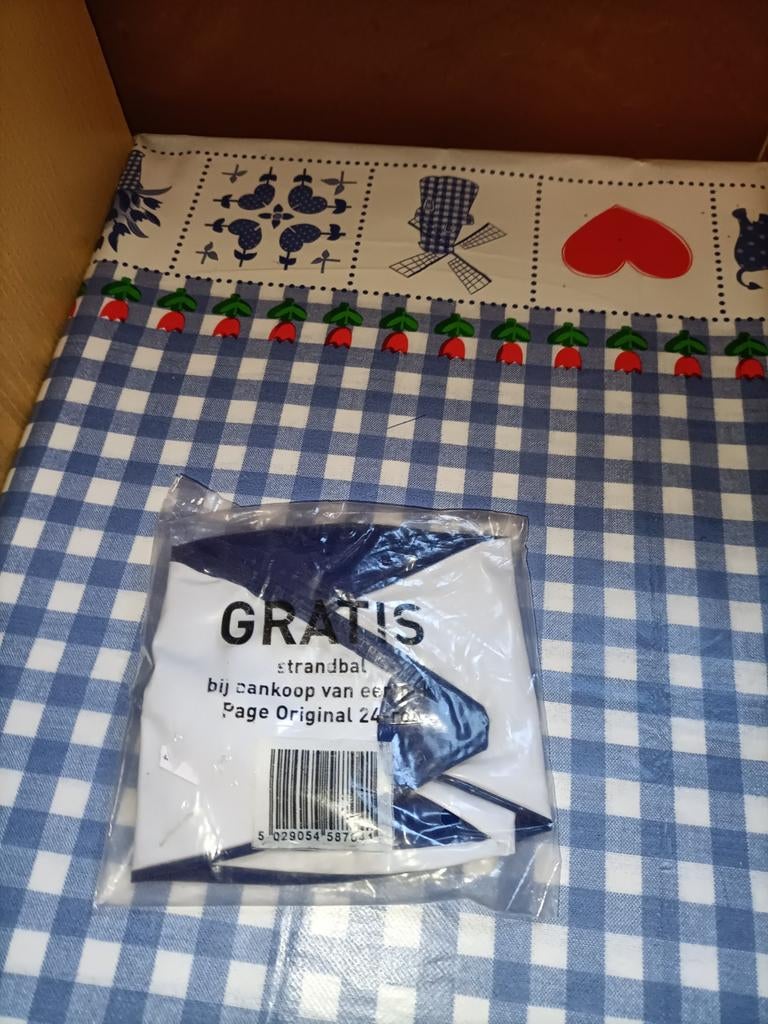 Nieuwe Page opblaasbare bal strandbal, Kinderen en Baby's, Speelgoed | Buiten | Opblaasfiguren, Ophalen of Verzenden, Zo goed als nieuw