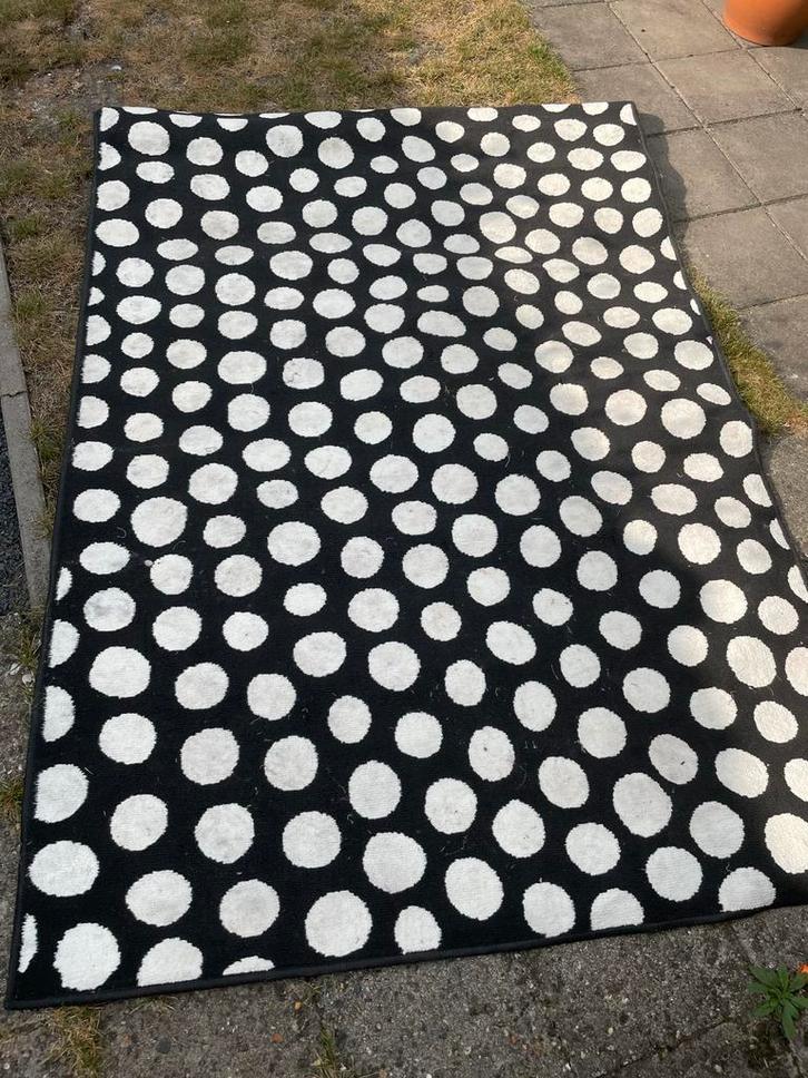 IKEA ULLGUMP Vloerkleed - Zwart/Wit, Huis en Inrichting, Stoffering | Tapijten en Kleden, Gebruikt, 100 tot 150 cm, 150 tot 200 cm