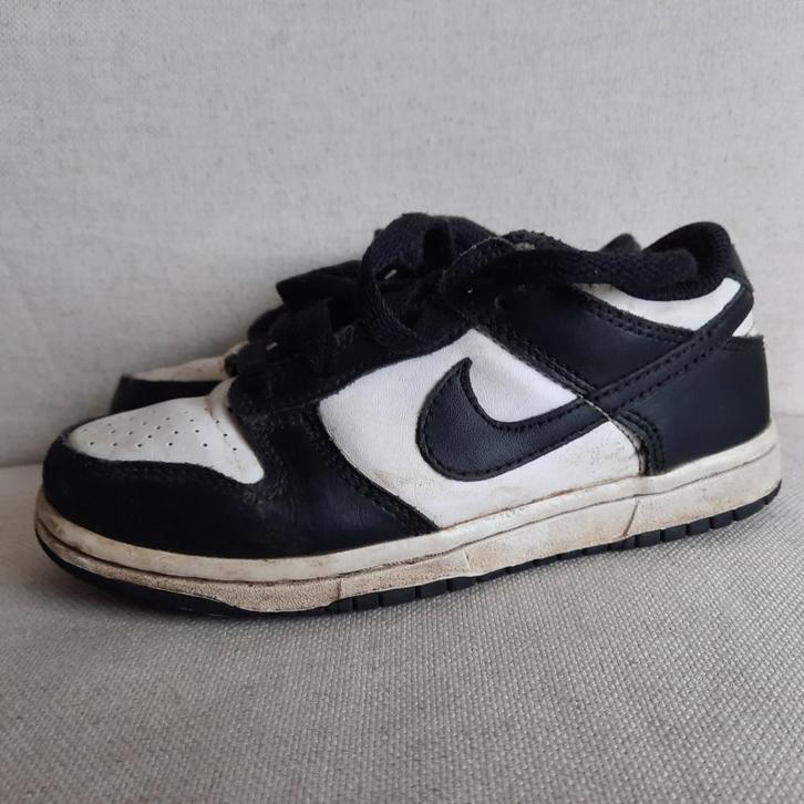 Nike SB Dunk sneakers zwart wit maat 30, Kinderen en Baby's, Kinderkleding | Schoenen en Sokken, Sportschoenen, Jongen of Meisje