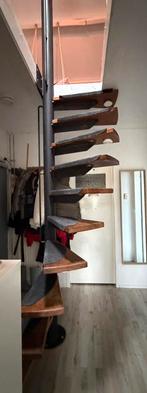 Stalen trap, wenteltrap hier ipv de vlizotrap gebruikt, Doe-het-zelf en Verbouw, Ophalen, Zo goed als nieuw, 2 tot 4 meter