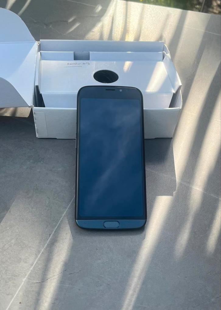Doro 8050 (smarthphone gemakkelijk voor ouderen), Telecommunicatie, Mobiele telefoons | Overige merken, Zo goed als nieuw, Zonder abonnement