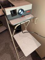 Revue2500 Vintage Diaprojector met scherm, tafel en raampjes, Ophalen, Gebruikt, Met scherm