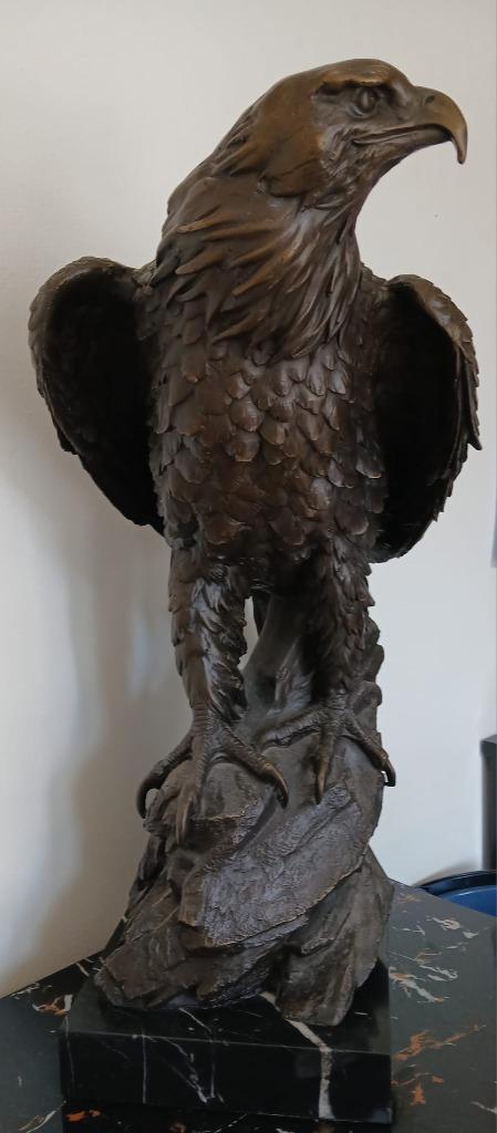 bronzen Adelaarsbeeld, Verzamelen, Beelden en Beeldjes, Zo goed als nieuw, Dier, Ophalen of Verzenden