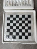 Vintage Marmer Schaakbord met Schaakstukken, Een of twee spelers, Ophalen, Zo goed als nieuw