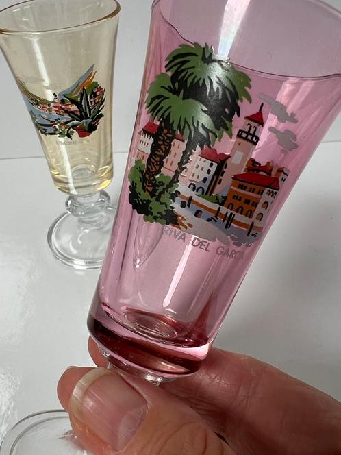 Vintage borrelglaasjes, Verzamelen, Glas en Borrelglaasjes, Ophalen