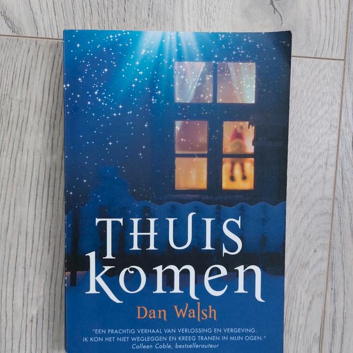 Thuiskomen - Dan Walsh, Boeken, Romans, Zo goed als nieuw, Nederland, Ophalen of Verzenden
