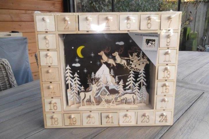 Advent kalender Hout Nieuw, Diversen, Kerst, Nieuw, Ophalen of Verzenden