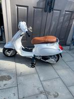 vespa electrische kinder scooter, Ophalen of Verzenden, Gebruikt