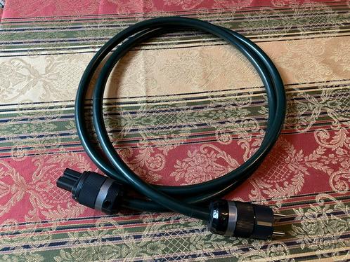 Sharkwire powercord 1.5 meter, Audio, Tv en Foto, Audiokabels en Televisiekabels, Zo goed als nieuw, Overige kabels, Minder dan 2 meter