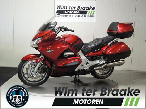 HONDA ST 1300 PAN EUROPEAN (bj 2009), Motoren, Motoren | Honda, Bedrijf, Toermotor, meer dan 35 kW, 4 cilinders