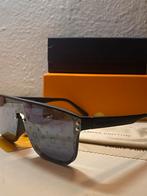 Louis Vuitton Zonnebril monogram, Sieraden, Tassen en Uiterlijk, Zonnebrillen en Brillen | Heren, Overige merken, Zonnebril, Zwart