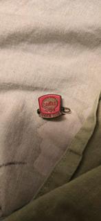 Oud Shell Junior Club Speldje, Verzamelen, Speldjes, Pins en Buttons, Ophalen of Verzenden, Gebruikt