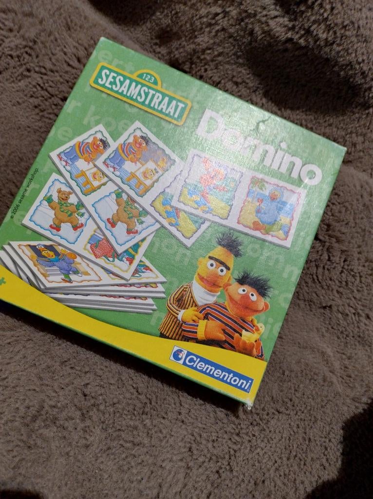 Sesamstraat Domino Bert en Ernie, Ophalen, 10 tot 50 stukjes, Gebruikt, 2 tot 4 jaar