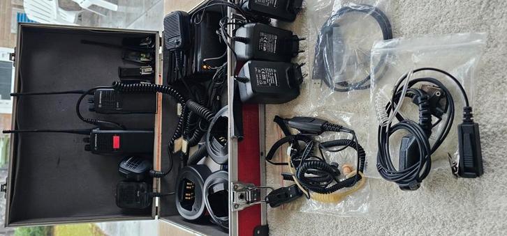 motorola gp340 met accessoires, Telecommunicatie, Portofoons en Walkie-talkies, Gebruikt, Ophalen of Verzenden