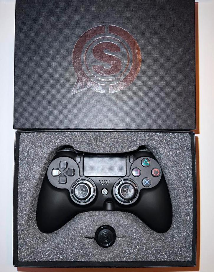 Scuf Impact, Spelcomputers en Games, Spelcomputers | Sony PlayStation Consoles | Accessoires, Zo goed als nieuw, PlayStation 4