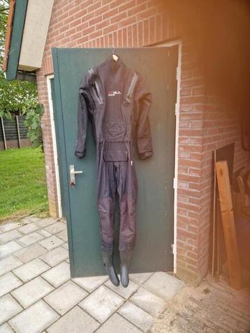 Droogpak Gul beschikbaar voor biedingen