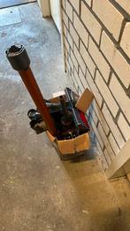 Dyson Steelstofzuiger V8, Witgoed en Apparatuur, Stofzuigers, Ophalen of Verzenden, Zo goed als nieuw, Reservoir, Stofzuiger