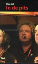 Olav mol in de pits, Ophalen of Verzenden