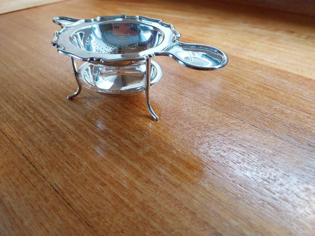 Zilveren theezeefje, Engels, Antiek en Kunst, Verzenden, Zilver
