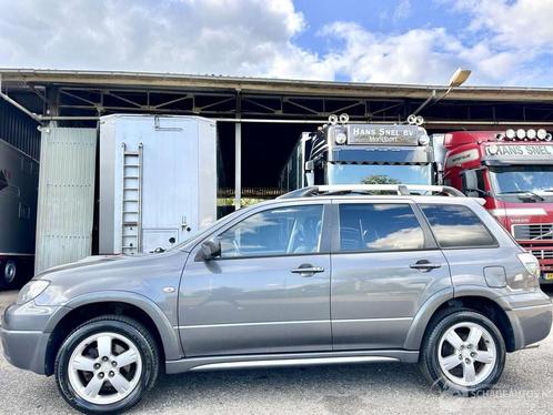 Mitsubishi Outlander 2.0 Turbo 201pk 4WD - uniek - 2x schuif, Auto diversen, Schadeauto's, Mitsubishi, Handgeschakeld, Benzine