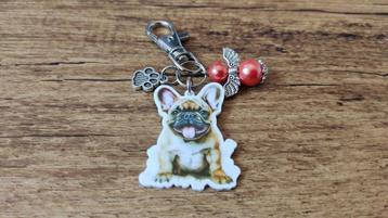 Sleutelhanger Franse bulldog met beschermengeltje  beschikbaar voor biedingen