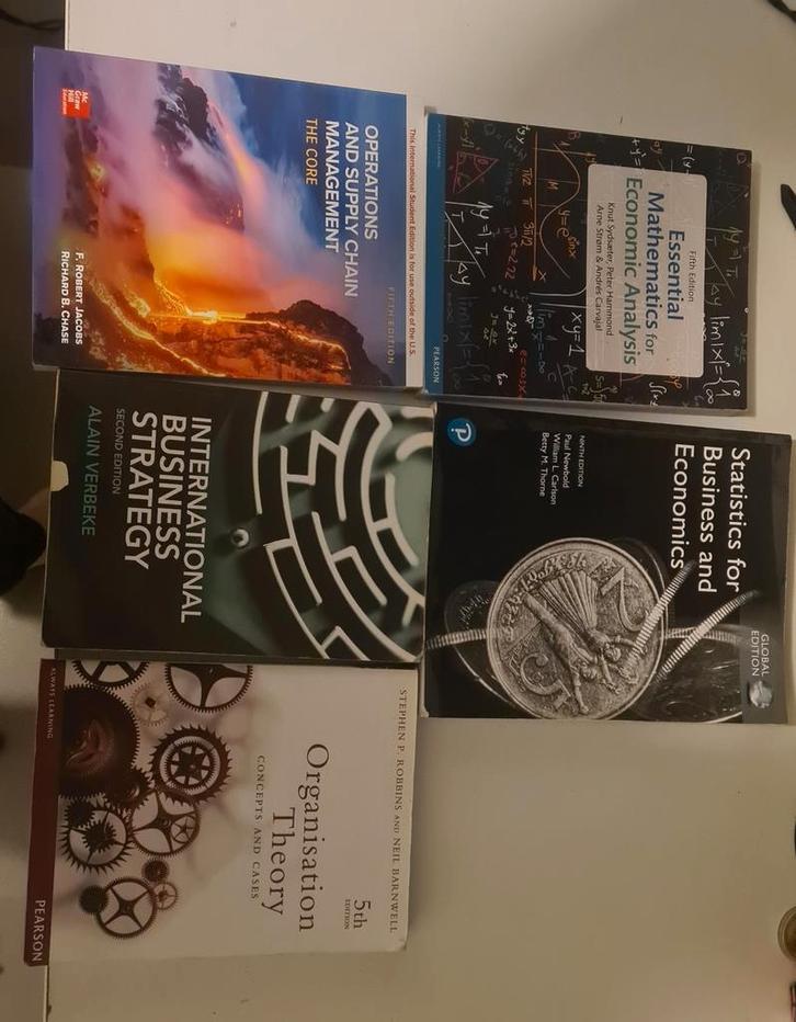 Bundel van universiteit boeken, Hobby en Vrije tijd, Verzamelkaartspellen | Magic the Gathering, Zo goed als nieuw, Ophalen of Verzenden