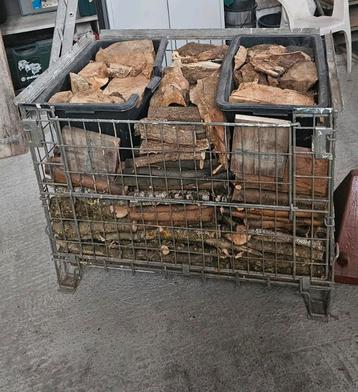 Haardhout 0.8m3 incl. gitterbox beschikbaar voor biedingen