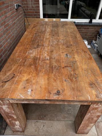 Teakhouten Eettafel - Robuust & Stijlvol beschikbaar voor biedingen