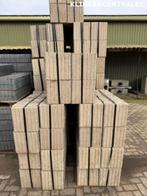 2.090 stuks 190m2 wit 30x30x6cm betontegels geleidelijn tege, Bij dit gebruikte product niet te achterhalen, Gebruikt, Bij dit gebruikte product niet te achterhalen