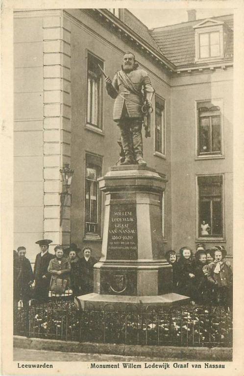 (388-007-017) Leeuwarden, Verzamelen, Ansichtkaarten | Nederland, Friesland, Verzenden