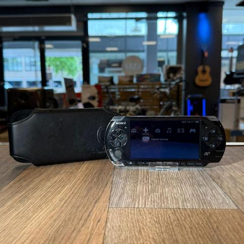 Sony PSP Zwart | Incl lader | Nette staat met garantie, Spelcomputers en Games, Spelcomputers | Sony PSP, Zo goed als nieuw