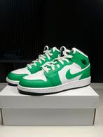 Jordan 1 “ lucky green” 38,5, Kleding | Heren, Schoenen, Overige kleuren, Nike, Ophalen of Verzenden, Sneakers of Gympen