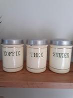 Set crème kleurige voorraadbussen met dubbele gouden bies., Ophalen of Verzenden