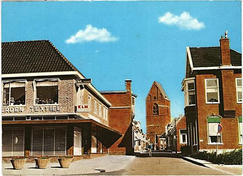 805690	Loppersum	1971 gel in jr 80 Groningen	Hogestraat	Gelo, Verzamelen, Ansichtkaarten | Nederland, Gelopen, Groningen, 1960 tot 1980