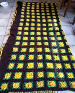 Seventies gehaakte sprei voor bed 140 X 200, Verzamelen, Retro, Ophalen of Verzenden, Huis en Inrichting