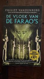 Boek: De vloek van de farao's, Boeken, Gelezen, Philipp Vandenberg, Ophalen of Verzenden, Nederland