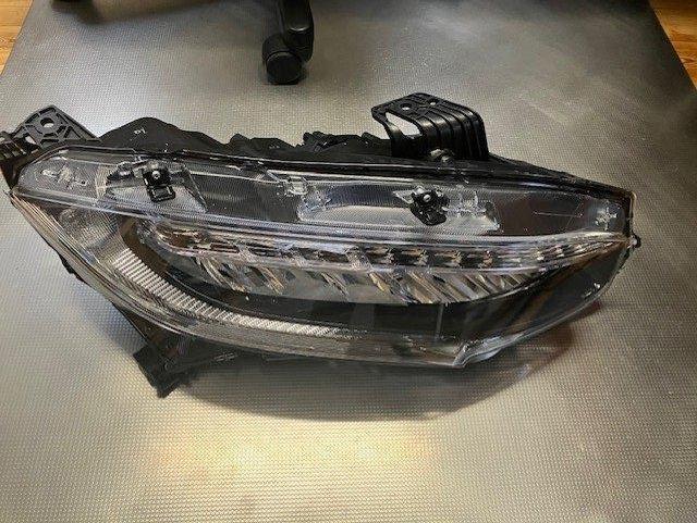 Koplamp Honda civic FK6 FK7 en FK8, Auto-onderdelen, Carrosserie en Plaatwerk, Bumper, Honda, Voor, Nieuw, Ophalen of Verzenden