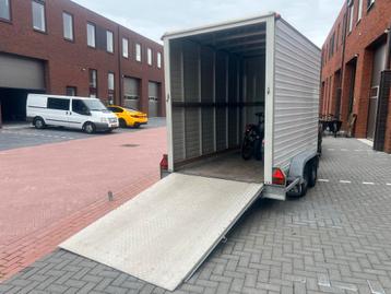 Oosterwijk gesloten aanhanger - Zeer Nette Staat! beschikbaar voor biedingen