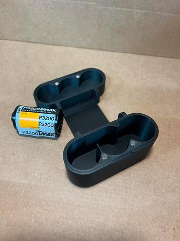 Film case voor 35mm analoge rolletjes, kleinbeeld beschikbaar voor biedingen