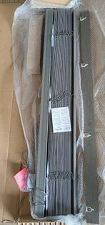 Houten jaloezie 50 mm 130 x 159,5 Abachi grijsbruin nieuw, Huis en Inrichting, Stoffering | Gordijnen en Lamellen, Ophalen, 100 tot 150 cm