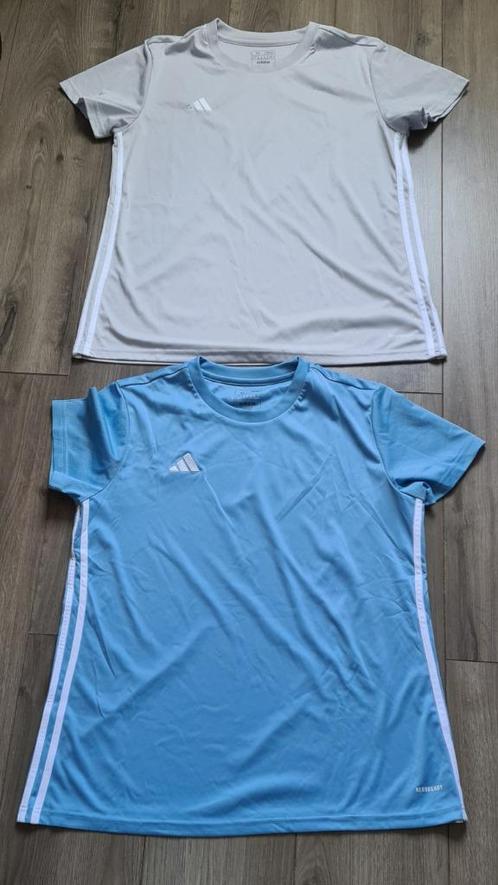 2 Adidas dames sport shirt zijn 2 x gedragen als nieuw, Kleding | Dames, Sportkleding, Zo goed als nieuw, Fitness of Aerobics