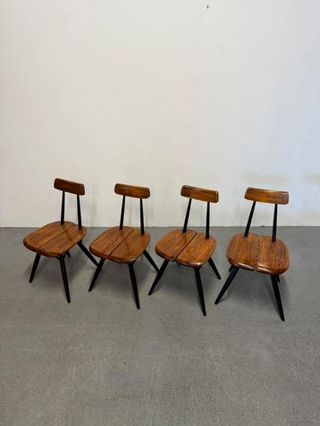 Pirkka stoelen Ilmari Tapiovaara jaren 50 beschikbaar voor biedingen