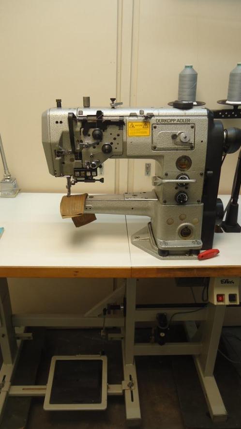 Industrie Naaimachine Durkopp/Adler Vrijearm 3 V.Trs. Volaut, Hobby en Vrije tijd, Naaimachines en Toebehoren, Gebruikt, Naaimachine