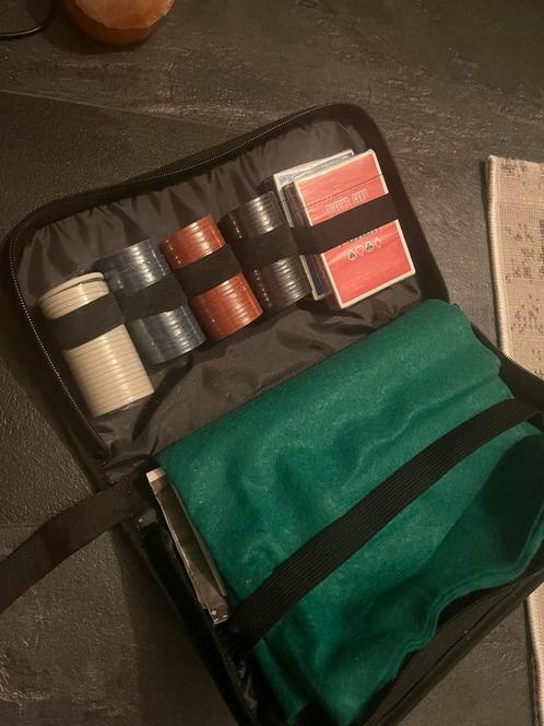 Pokerset nieuw, Hobby en Vrije tijd, Gezelschapsspellen | Kaartspellen, Nieuw, Ophalen of Verzenden